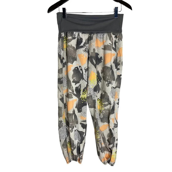 Lululemon Om Pant Mini Art Pop White Multi-sz approx. 6 - Picture 4 of 13